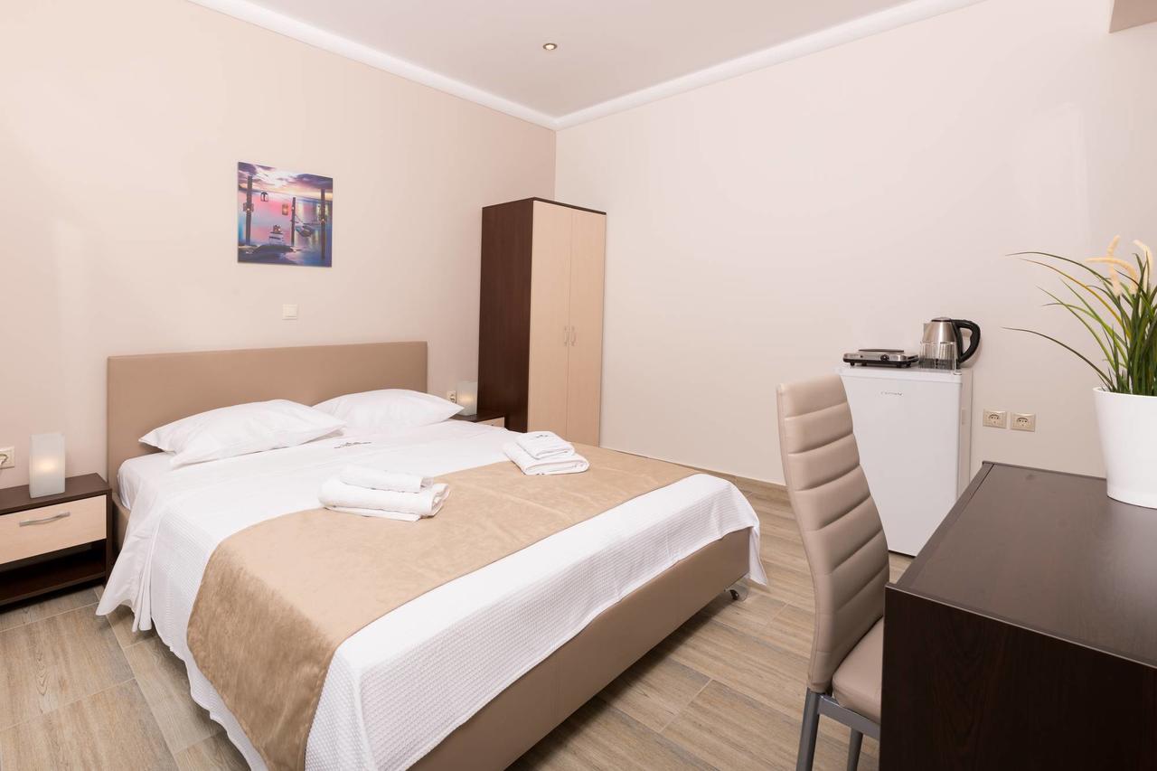 Ftery Hotel Skala Rachoni  Bagian luar foto